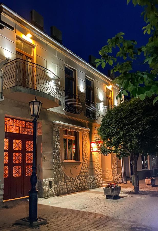 Holiday Apartmanhaz Harkány Buitenkant foto