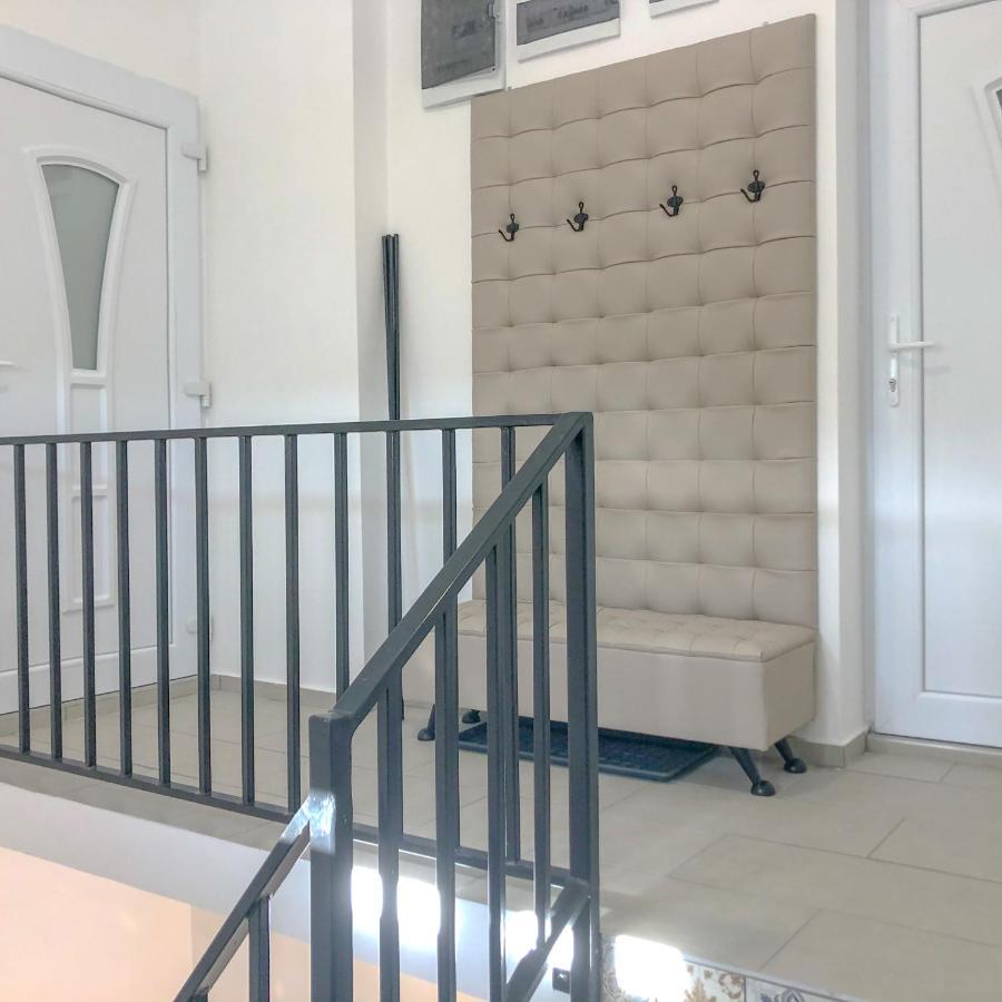 Holiday Apartmanhaz Harkány Buitenkant foto