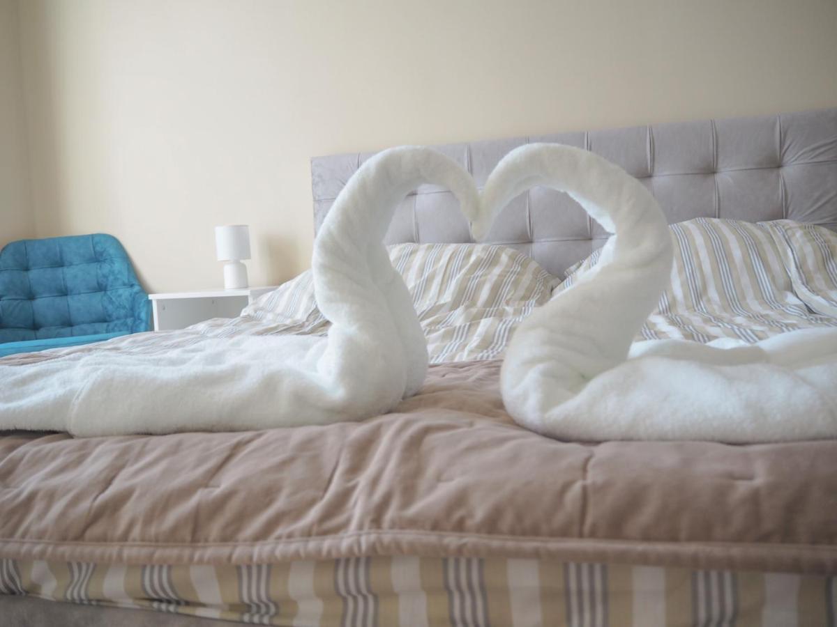Holiday Apartmanhaz Harkány Buitenkant foto