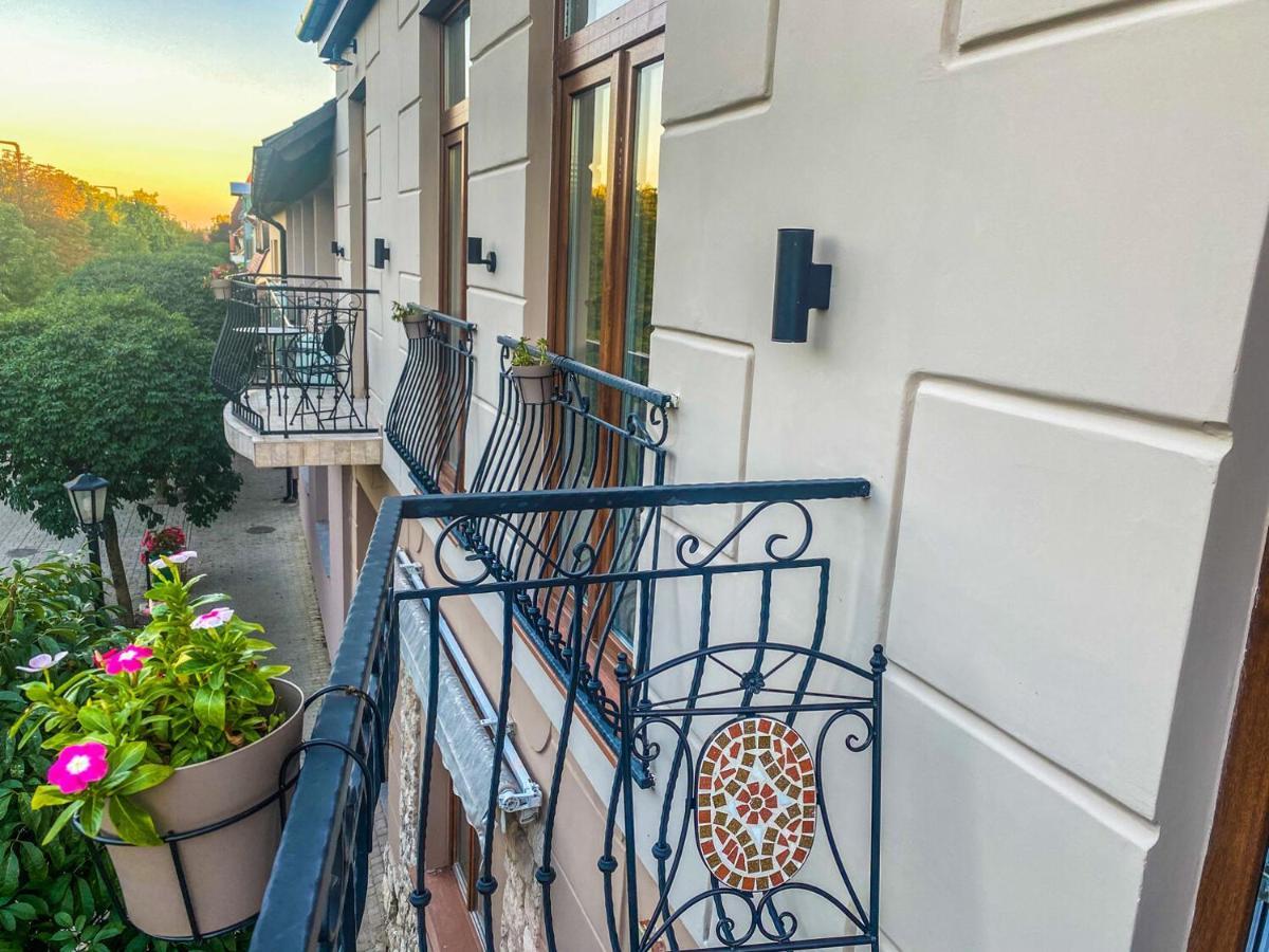 Holiday Apartmanhaz Harkány Buitenkant foto